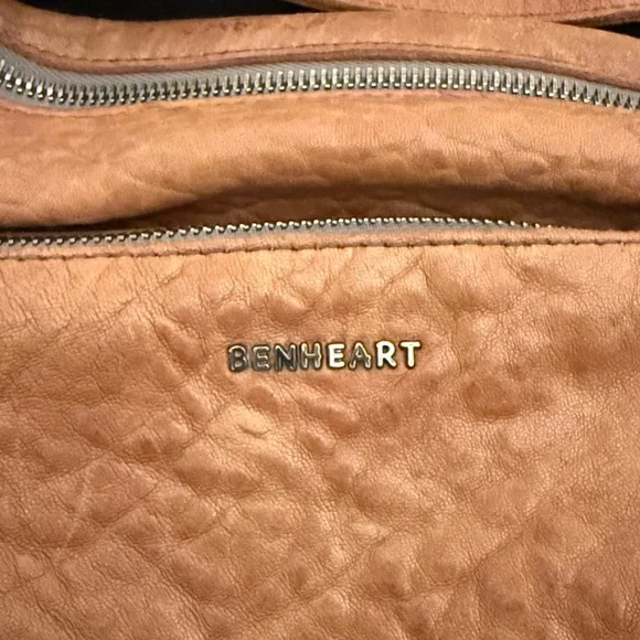 Benheart Leather Crossbody Bag - Picture 2 of 3